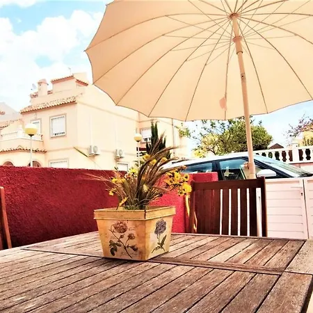 Holiday home Chill Retreat Ac In *