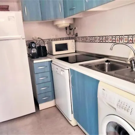 Chill Retreat Ac In Holiday home *