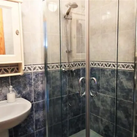 Chill Retreat Ac In Holiday home *